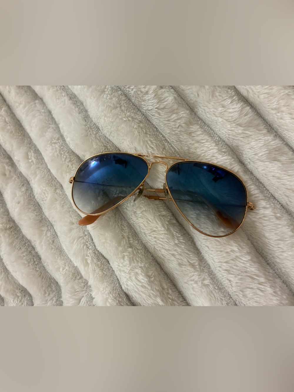 Ray-Ban Aviator Sunglasses